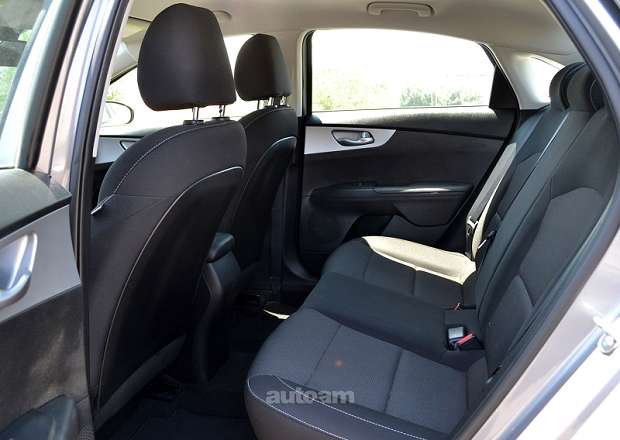 Kia Forte 2023 — լուսանկար 10
