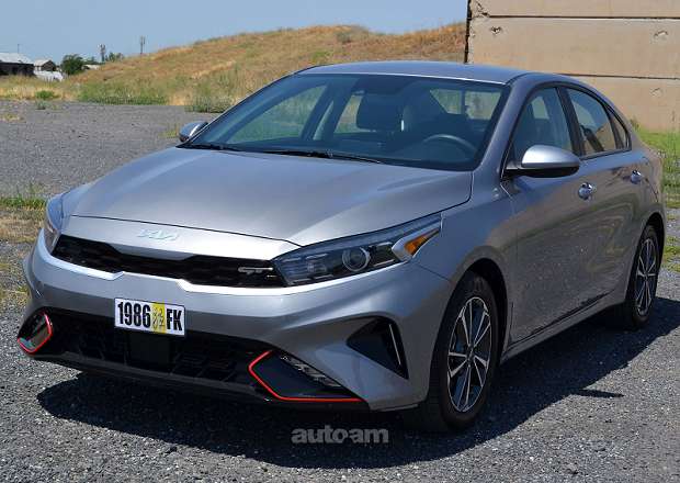 Kia Forte 2023 — լուսանկար 3