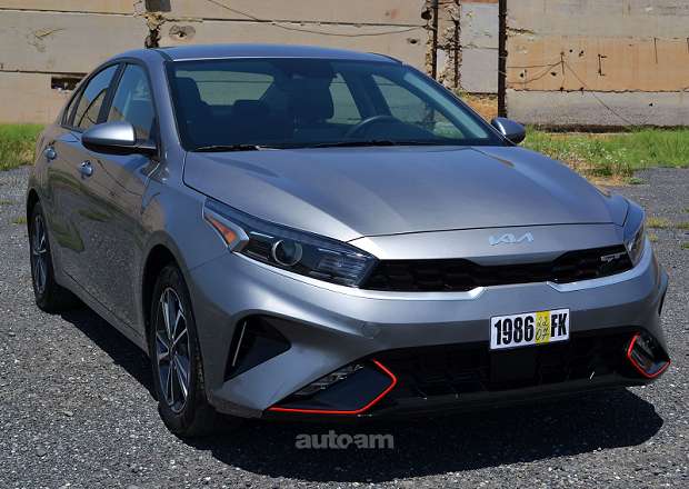 Kia Forte 2023 — լուսանկար 2