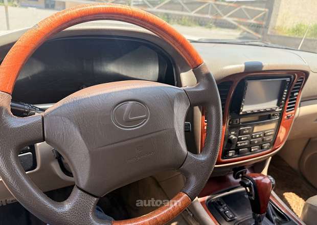 Lexus LX 470