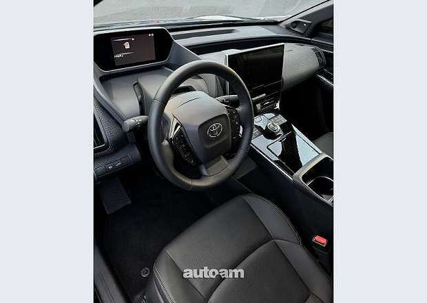 Toyota Bz4X 2025 — photo 8