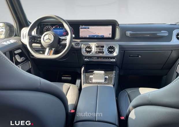 Mercedes-Benz G 500