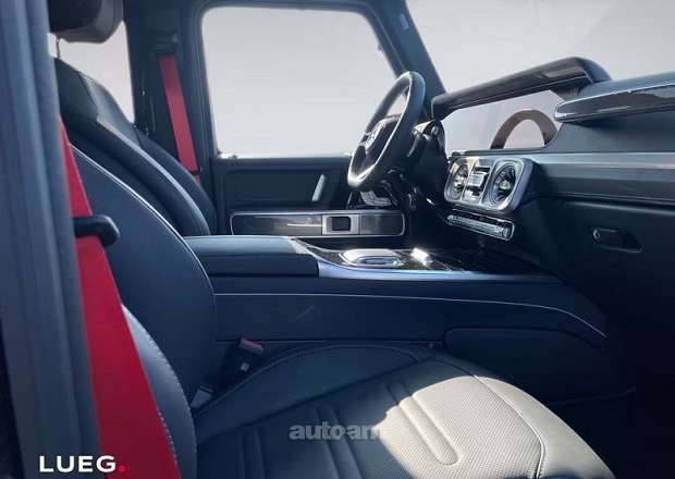 Mercedes-Benz G 500