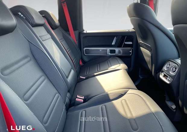 Mercedes-Benz G 500