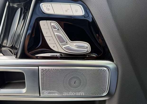 Mercedes-Benz G 500