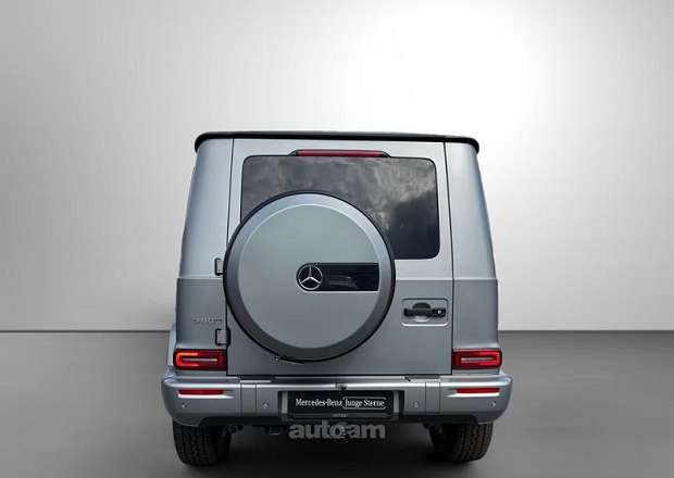 Mercedes-Benz G 500