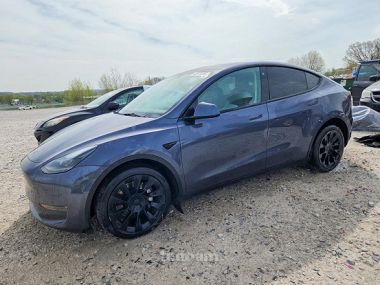 Tesla Model Y  2023 