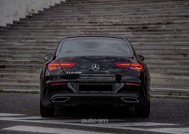 Mercedes-Benz CLA 200