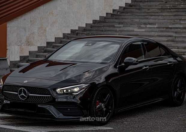 Mercedes-Benz CLA 200