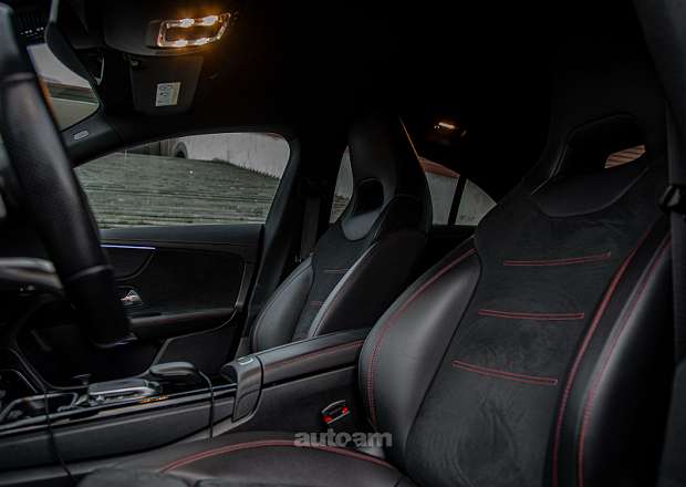 Mercedes-Benz CLA 200