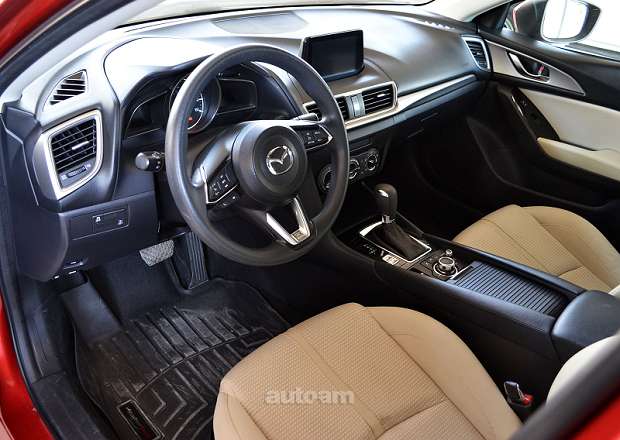 Mazda 3 2018 — լուսանկար 11