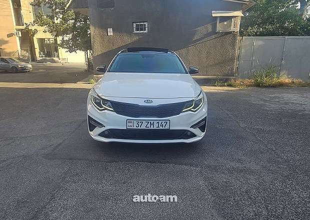 Kia Optima 2020 — լուսանկար 9
