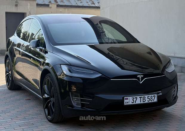Tesla Model X 2020 — լուսանկար 1