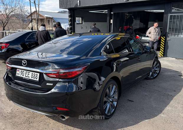Mazda 6