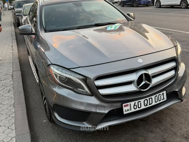 Mercedes-Benz GLA 250  2014 