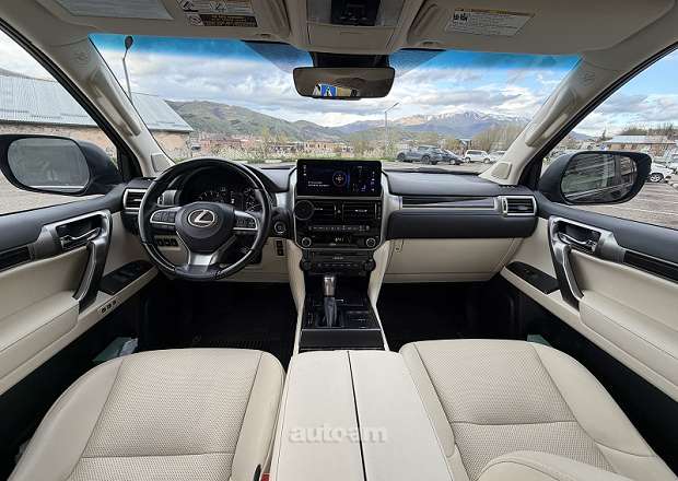 Lexus GX 460 2023 — photo 11