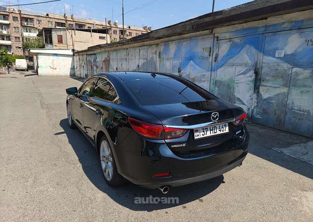 Mazda 6