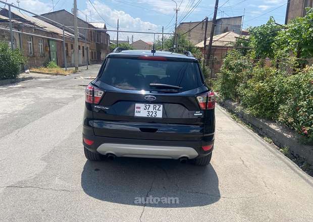 Ford Escape