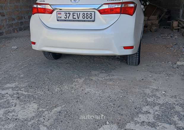 Toyota Corolla 2015 — լուսանկար 13