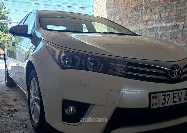 Toyota Corolla 2015 — լուսանկար 9