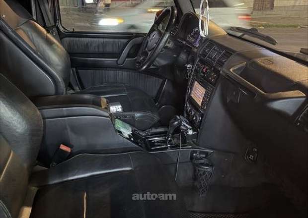Mercedes-Benz G-Class