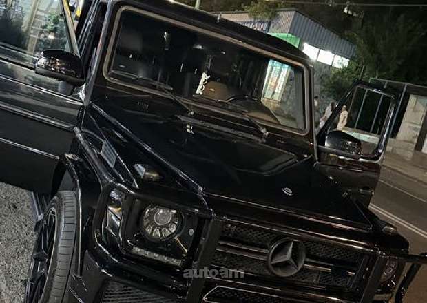 Mercedes-Benz G-Class