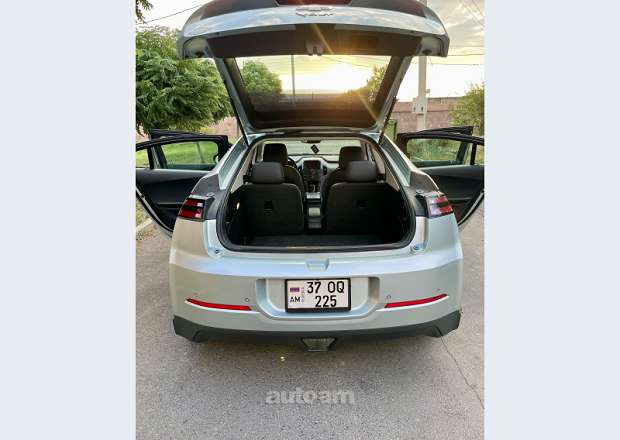 Chevrolet Volt 2012 — լուսանկար 6