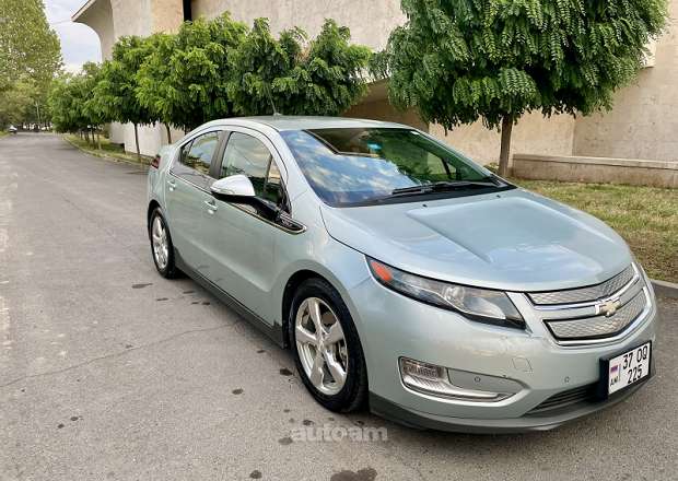 Chevrolet Volt 2012 — լուսանկար 1