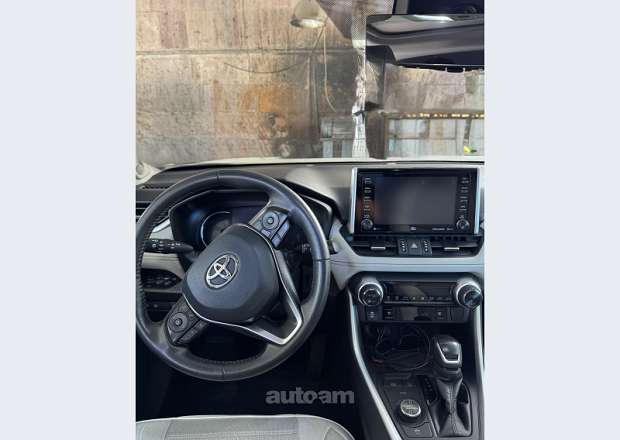 Toyota Rav 4 2020 — photo 7