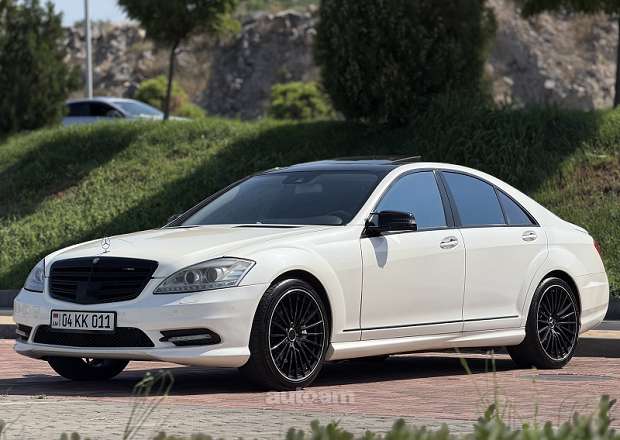 Mercedes-Benz S 500