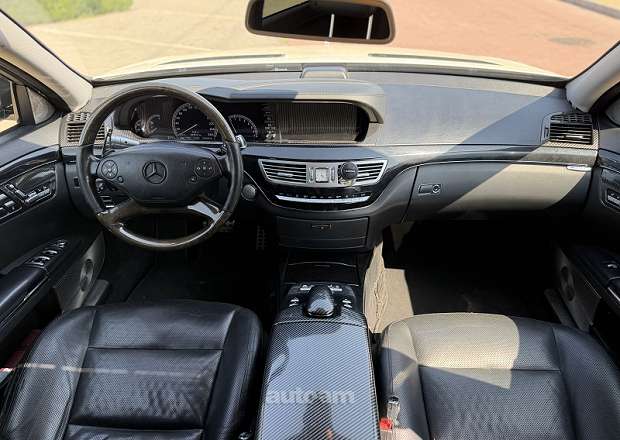 Mercedes-Benz S 500