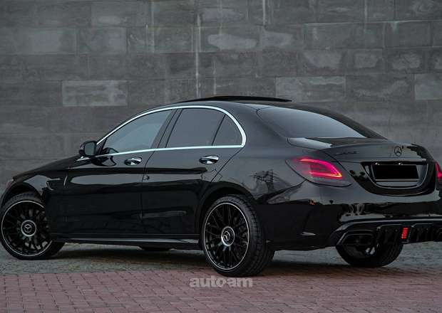 Mercedes-Benz C 300
