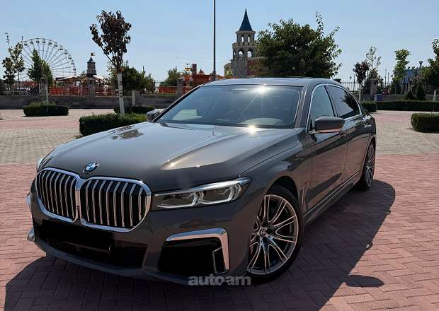 BMW 740