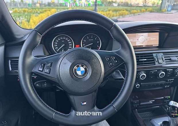 BMW 525
