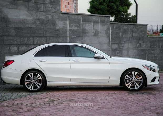 Mercedes-Benz C 300