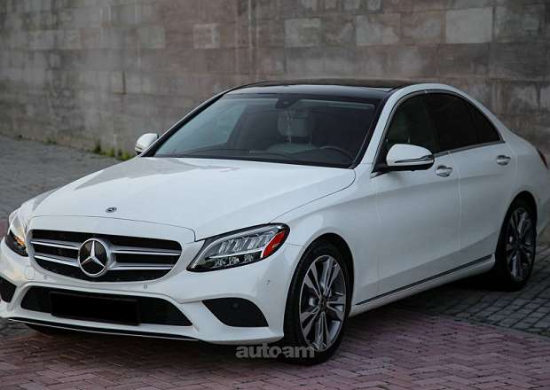Mercedes-Benz C 300