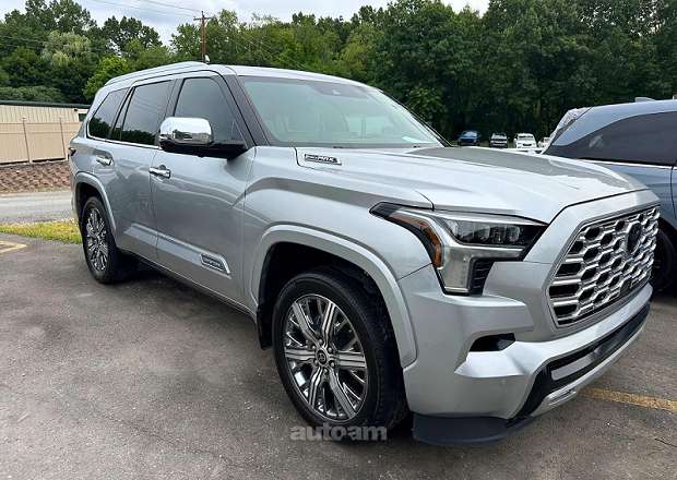 Toyota Sequoia