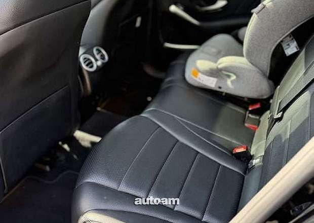 Mercedes-Benz GLC 300 2022 — photo 12