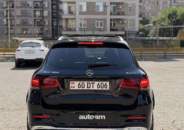 Mercedes-Benz GLC 300 2022 — photo 6