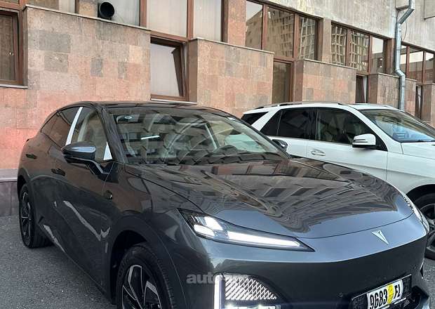 Changan Deepal S07