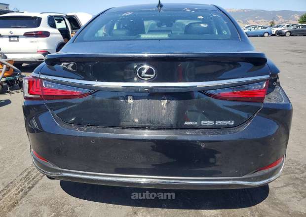 Lexus ES 250