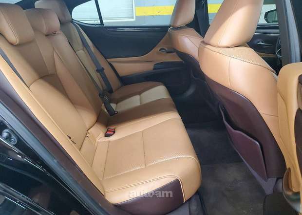 Lexus ES 250