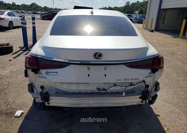 Lexus ES 250
