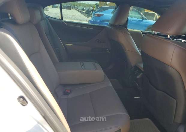 Lexus ES 250