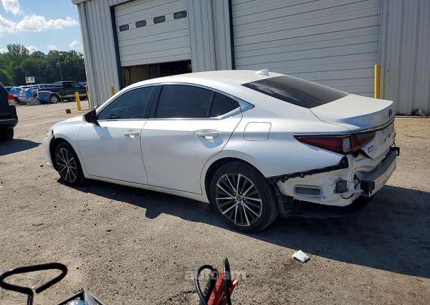 Lexus ES 250