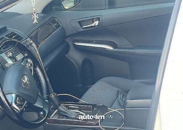 Toyota Camry 2016 — photo 5