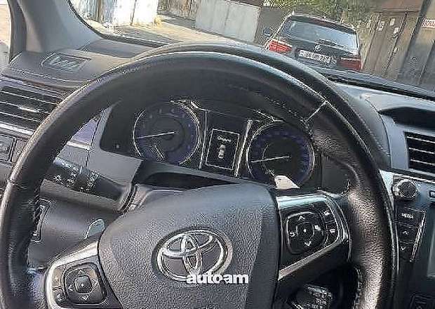 Toyota Camry 2016 — photo 6