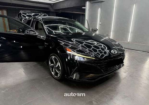 Hyundai Elantra 2022 — լուսանկար 1