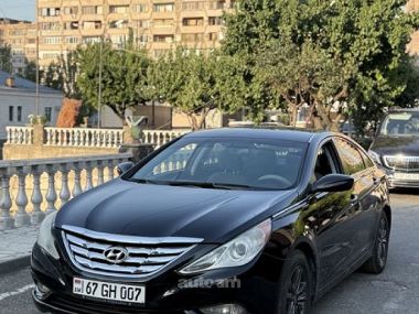 Hyundai Sonata  2012 