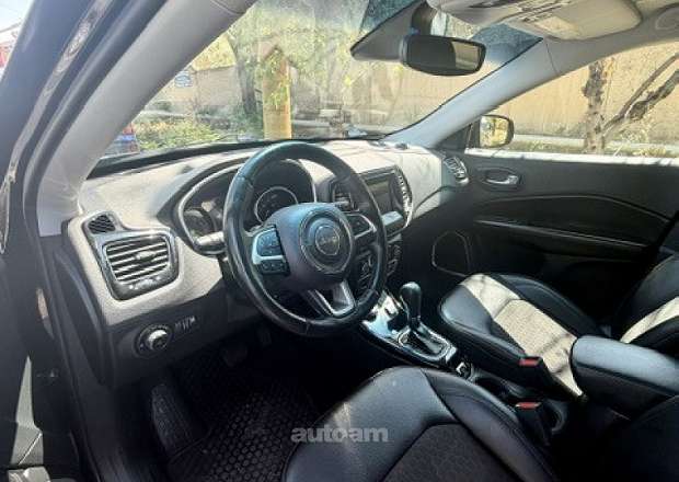 Jeep Compass 2021 — լուսանկար 2
